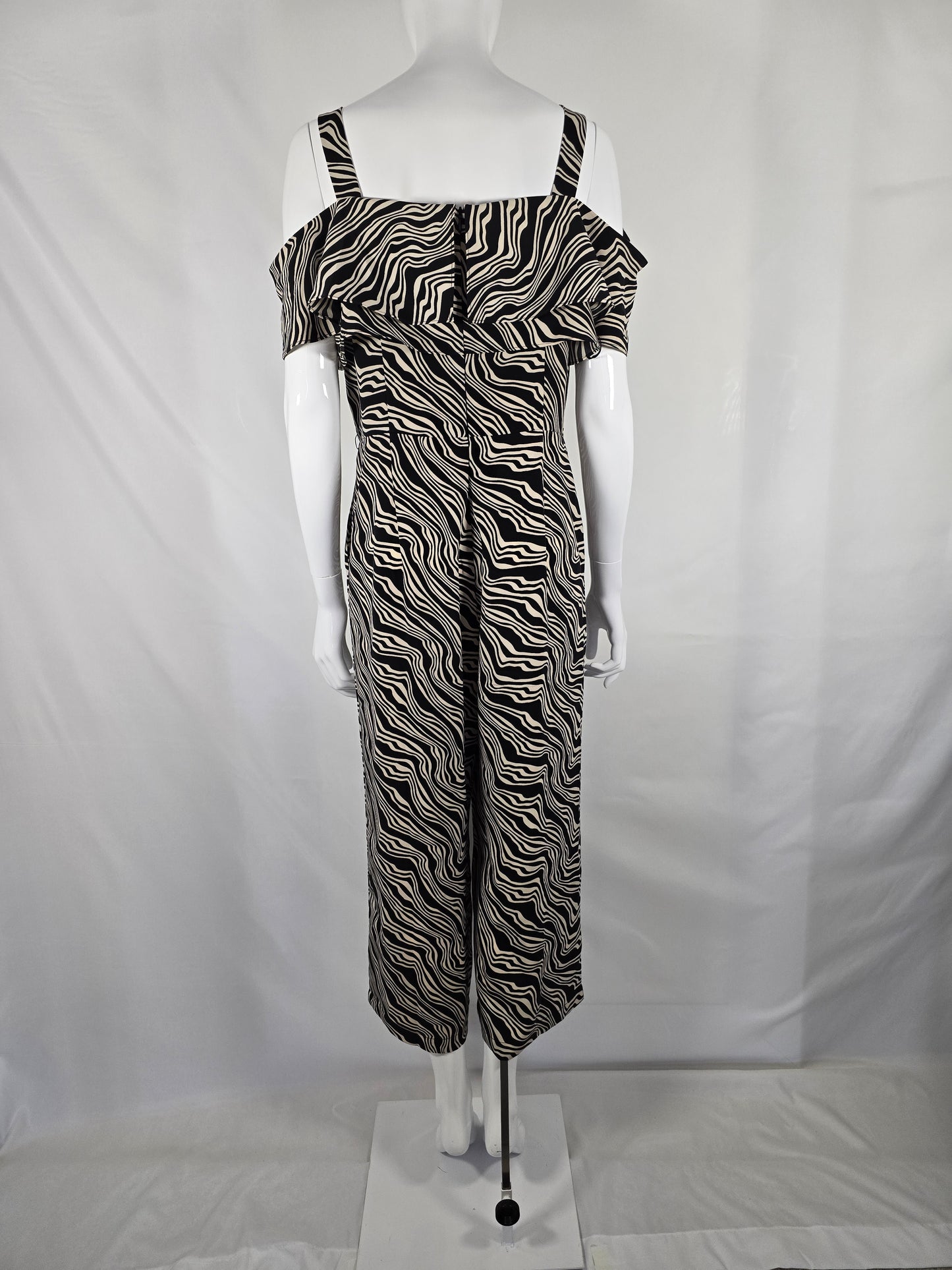 Gemusterter Jumpsuit von Tom Tailor – Grösse 38