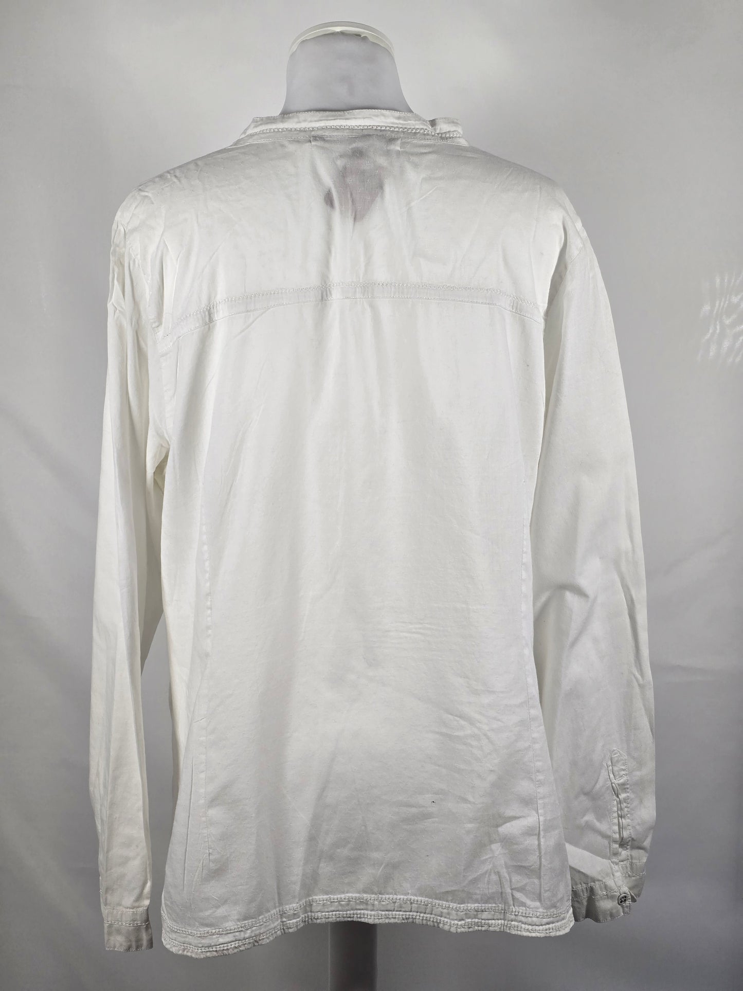 Weisse Bluse von Nile – Grösse L